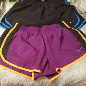 Set 2 nikes shorts